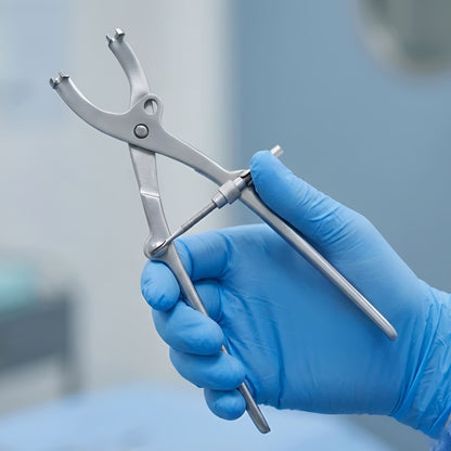 Pelvic Reduction Forceps Adjustable Jaws for Screws – 25cm